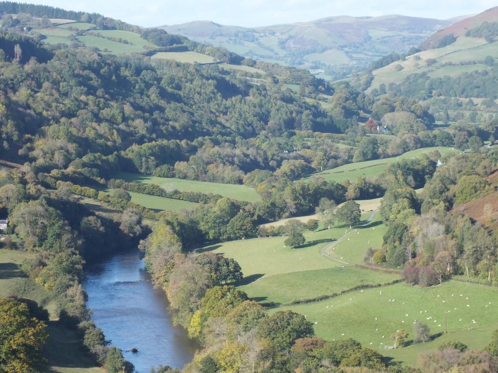 Bonna'S Bed And Breakfast Builth Wells Bagian luar foto